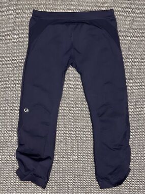 GAP Fit Motion Navy Blue Cropped Leggings